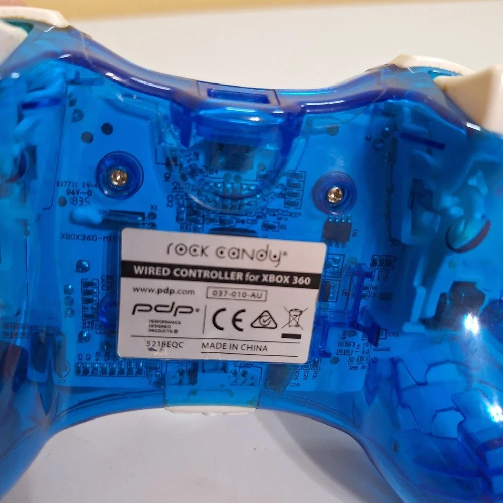 Rock Candy Xbox 360 Wired Controller‎ Blue Transparent Untested